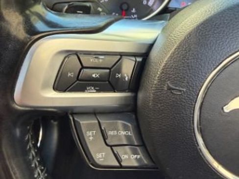 Used 2019 Ford Mustang GT Premium RWD image 29
