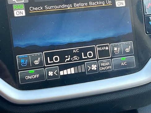 Used 2024 Subaru Ascent Touring AWD/4WD image 16