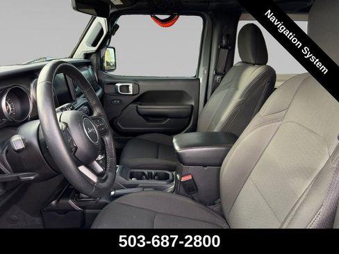 Certified 2022 Jeep Wrangler Willys AWD/4WD image 11