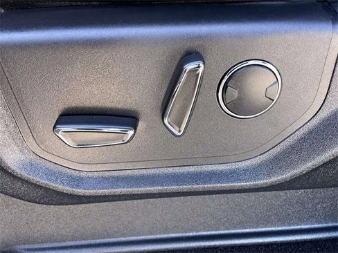 Used 2019 Ford F350 Lariat w/ Chrome Package image 14