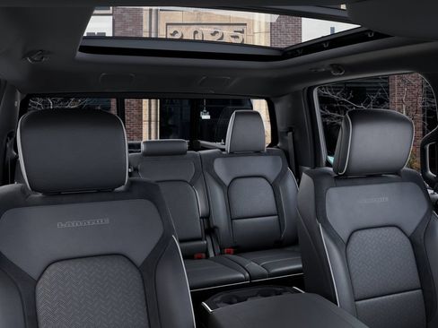 New 2026 RAM 1500 Laramie AWD/4WD image 26