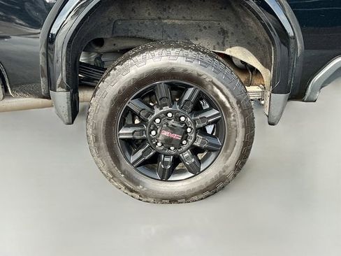Used 2024 GMC Sierra 2500 AT4 w/ AT4 Premium Plus Package image 41