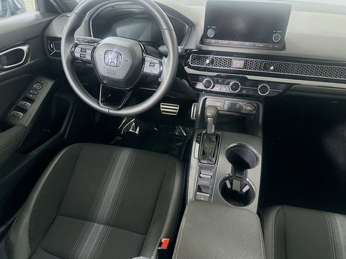 Used 2026 Honda Civic Sport image 17