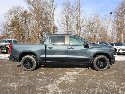 Used 2022 Chevrolet Silverado 1500 RST w/ LPO, Blackout Package image 8
