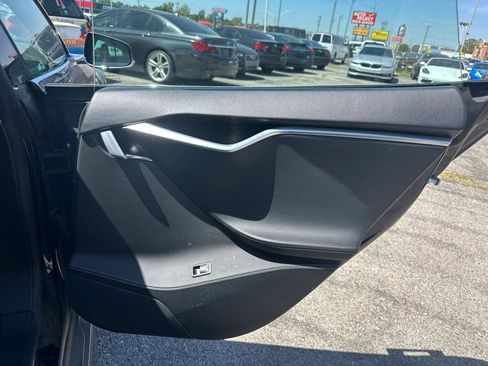 Used 2015 Tesla Model S 85D AWD/4WD image 27