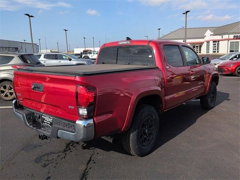 Used 2019 Toyota Tacoma SR5 image 7