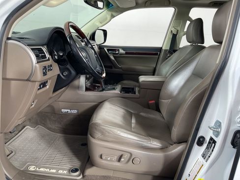 Used 2017 Lexus GX 460 Luxury image 23
