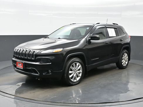 Used 2016 Jeep Cherokee Limited AWD/4WD image 2