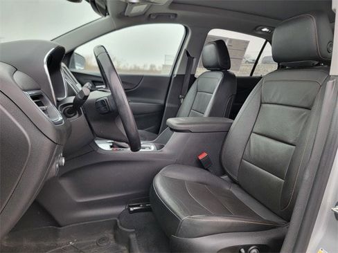 Used 2020 Chevrolet Equinox LT w/ Sport Edition image 20