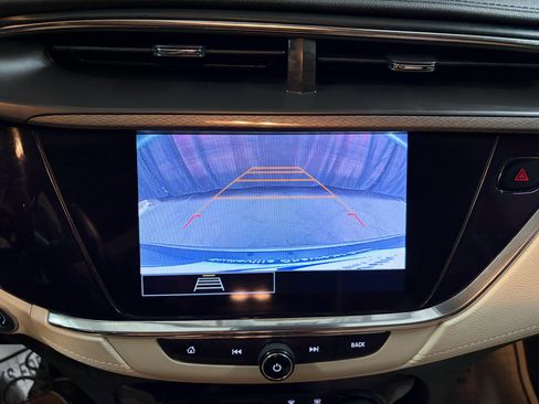 Used 2023 Buick Encore GX Preferred w/ Cold Weather Comfort Package FWD image 11
