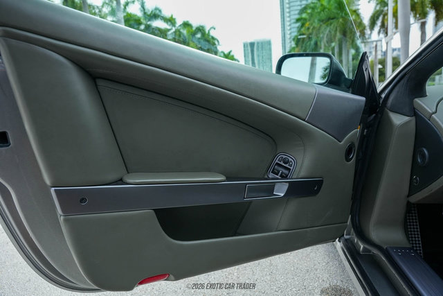 Used 2006 Aston Martin DB9 Volante RWD image 28