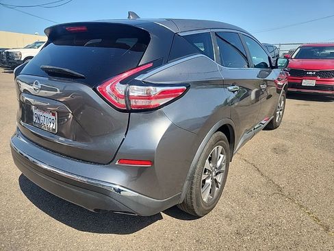 Used 2016 Nissan Murano S image 11