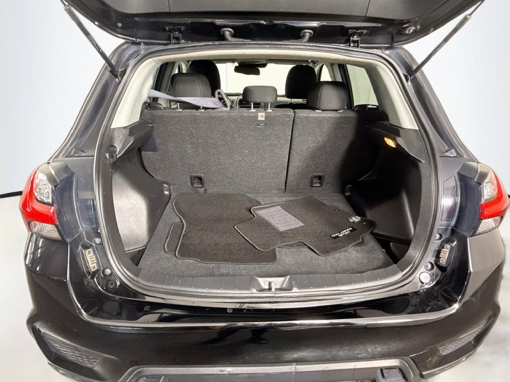 Used 2024 Mitsubishi Outlander Sport AWD image 33