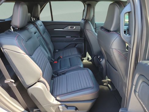 New 2026 Ford Explorer ST-Line RWD image 28