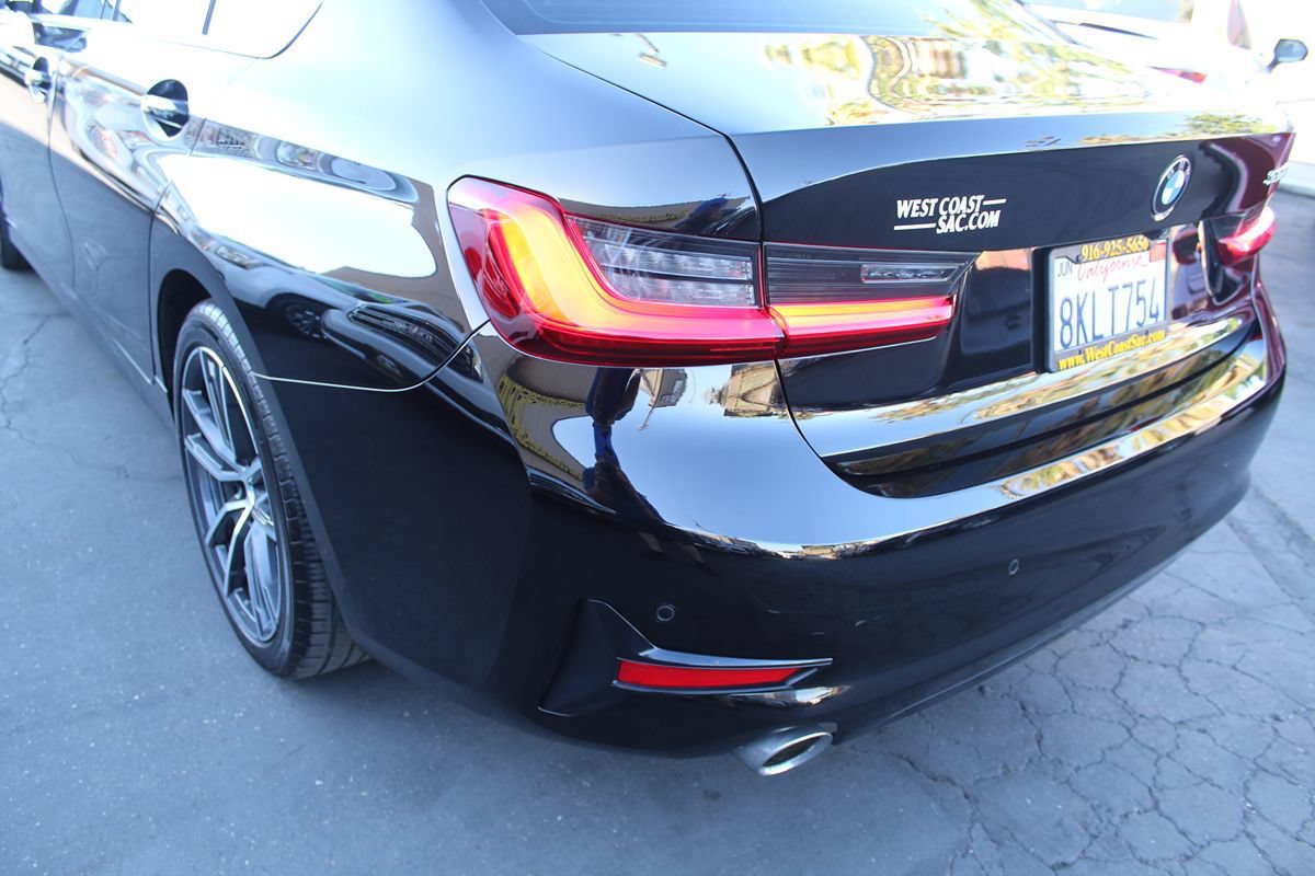 Used 2019 BMW 330i Sedan w/ Driving Assistance Package RWD image 8