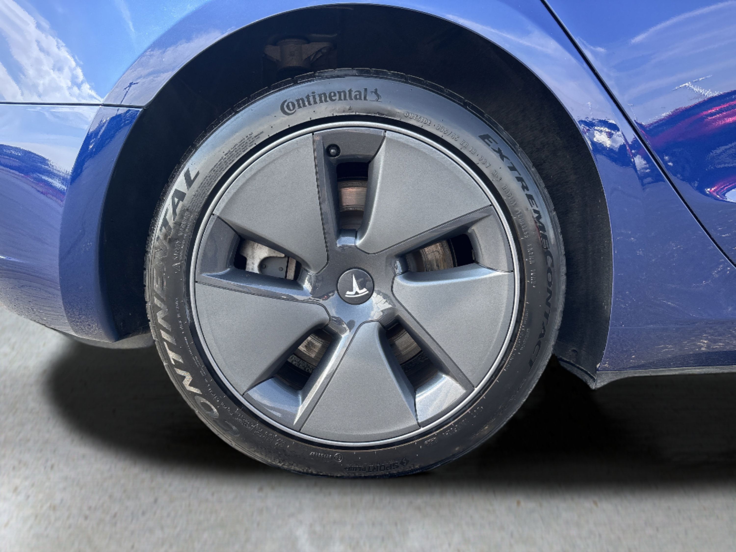 Used 2023 Tesla Model 3 Standard Range RWD image 19
