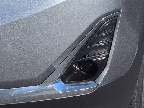 Used 2018 GMC Terrain SLT w/ Preferred Package image 11