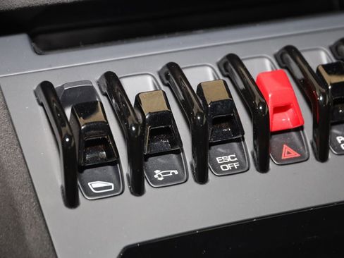 Used 2023 Lamborghini Huracan Tecnica image 50