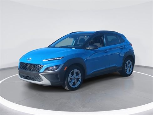 Used 2023 Hyundai Kona SEL image 1