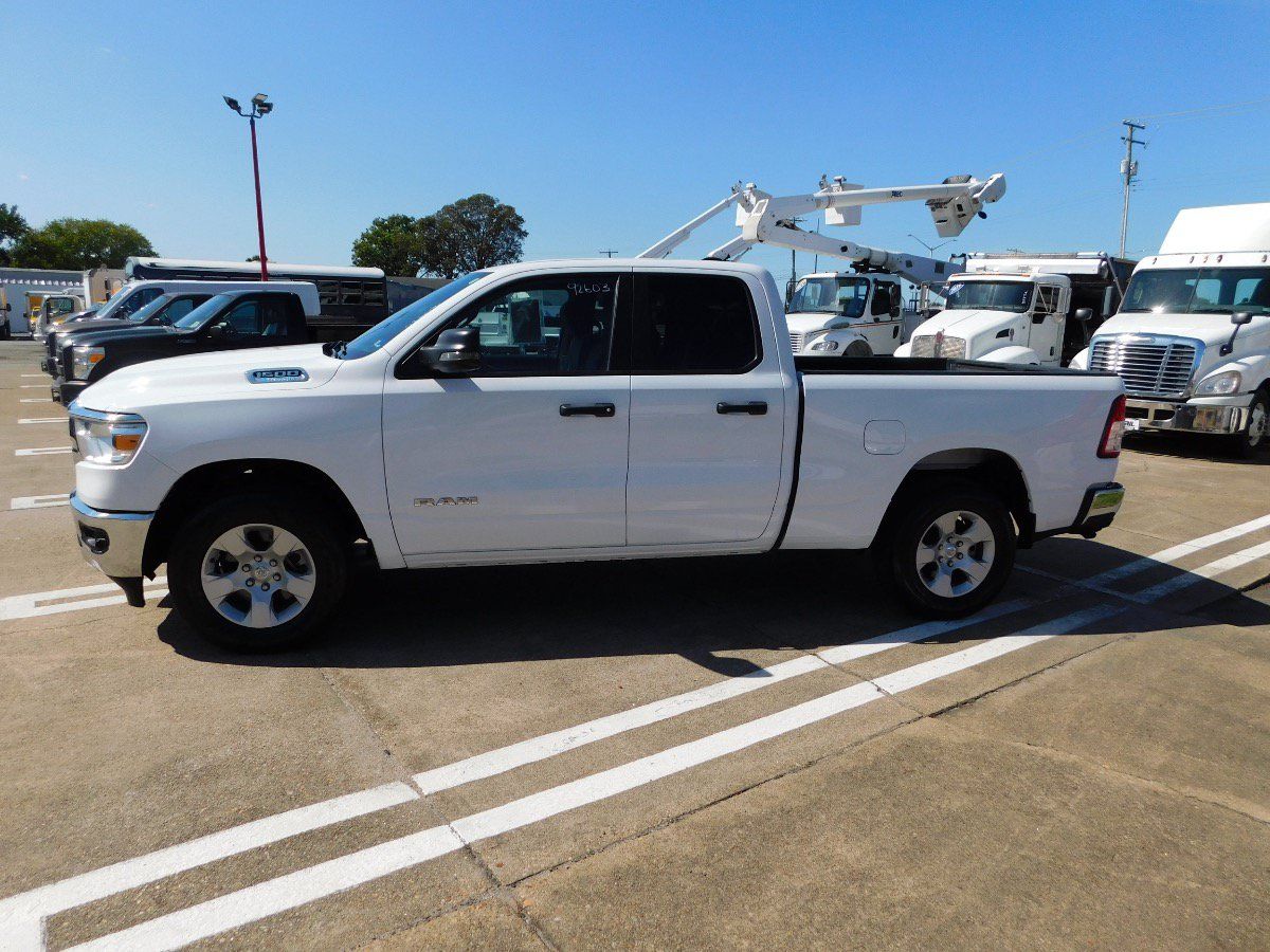 Used 2024 RAM 1500 Big Horn AWD/4WD image 4