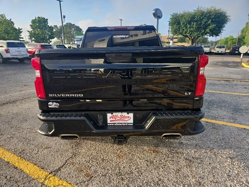 Used 2021 Chevrolet Silverado 1500 LT Trail Boss w/ Convenience Package II image 6