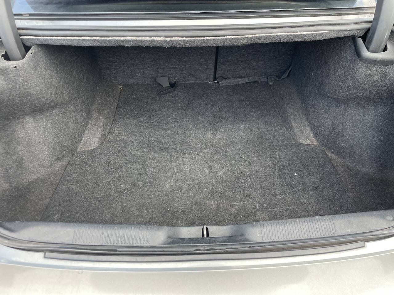 Used 2011 Dodge Charger R/T RWD image 9