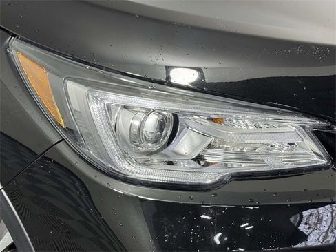 Used 2021 Subaru Ascent Limited image 15