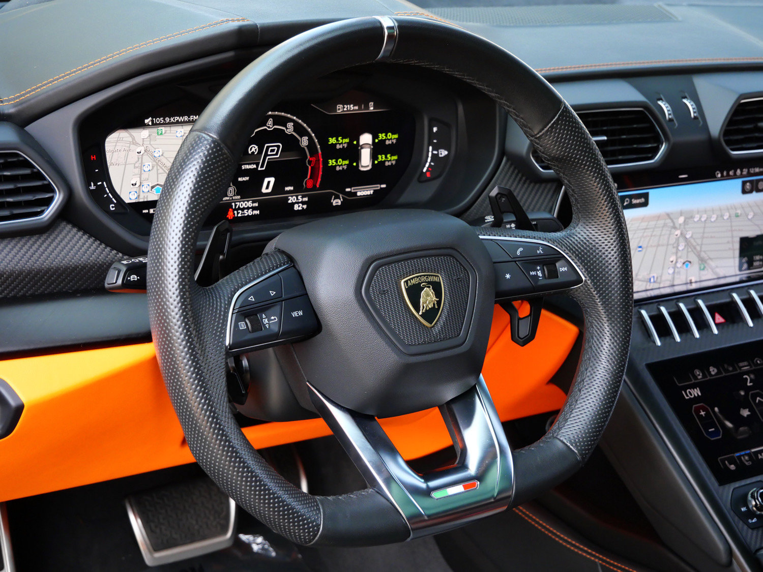 Used 2023 Lamborghini Urus S AWD/4WD image 11