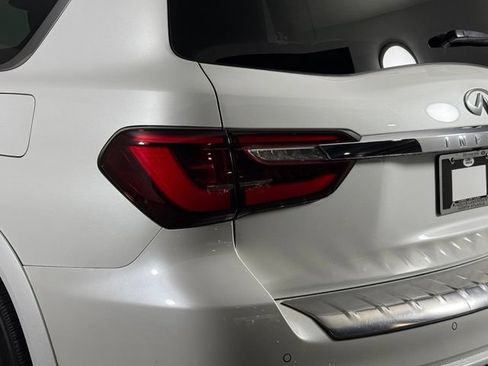 Used 2021 INFINITI QX80 Luxe w/ Cargo Package RWD image 12