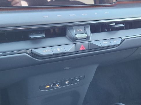 New 2026 Kia EV9 Land image 23