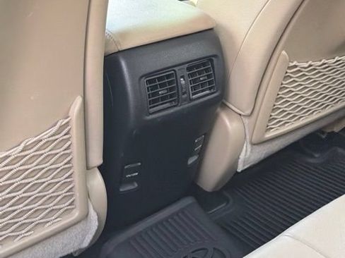 Used 2019 Toyota 4Runner Limited AWD/4WD image 29