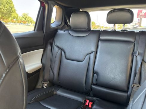 Used 2025 Jeep Compass Limited AWD/4WD image 40