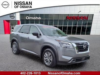 Certified 2025 Nissan Pathfinder S