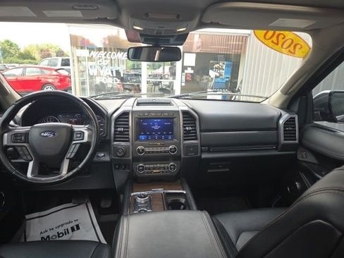 Used 2020 Ford Expedition Platinum image 31