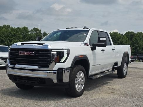 Used 2024 GMC Sierra 2500 Pro w/ Convenience Package AWD/4WD image 1