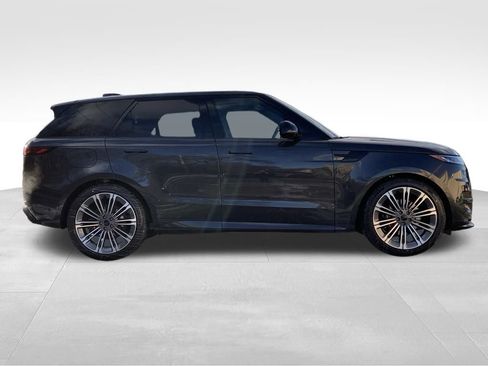 New 2026 Land Rover Range Rover Sport Dynamic SE image 4
