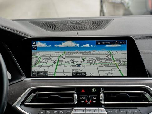 Used 2022 BMW X5 xDrive45e w/ M Sport Package image 14