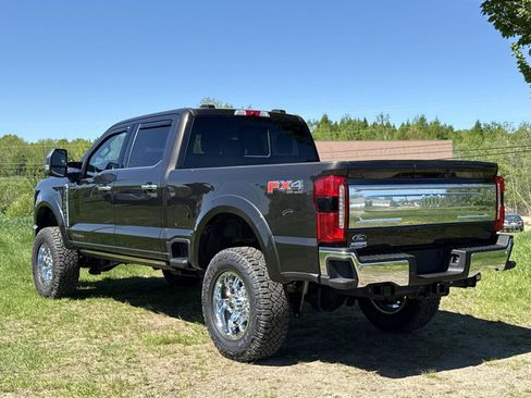 Used 2025 Ford F250 King Ranch w/ Chrome Package AWD/4WD image 4