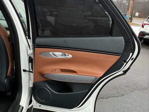 Used 2023 Genesis GV70 2.5T w/ Advanced Package image 51