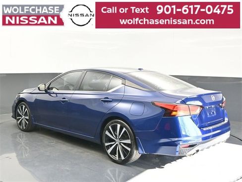 Used 2022 Nissan Altima 2.5 SR image 3