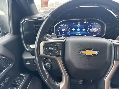 Used 2023 Chevrolet Silverado 1500 High Country AWD/4WD image 16