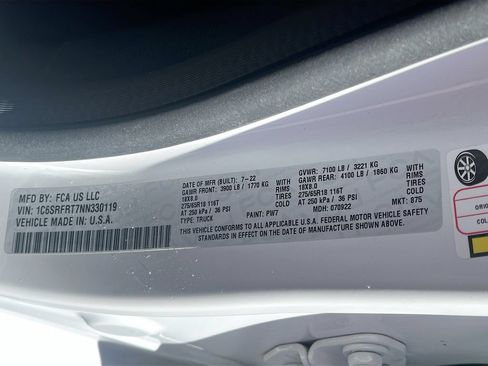 Used 2022 RAM 1500 Laramie AWD/4WD image 30