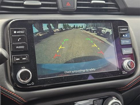 New 2025 Nissan Versa SR w/ Trunk Package image 9