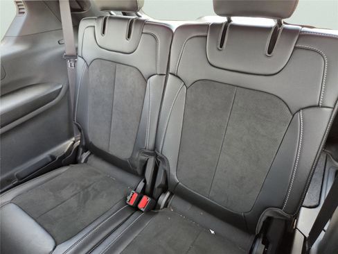 New 2025 Jeep Grand Cherokee L Altitude image 25