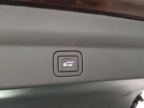 New 2025 Cadillac Escalade IQ Sport 1 w/ LPO, ONYX Package image 21