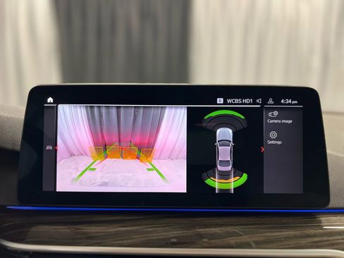 Used 2021 BMW 530i xDrive w/ Convenience Package image 35