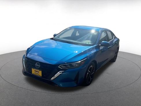 Used 2025 Nissan Sentra SV FWD image 5