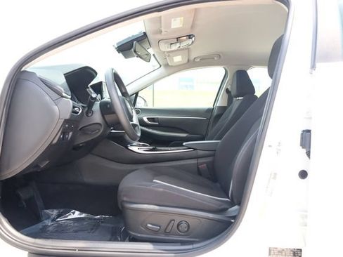 Used 2022 Hyundai Sonata SEL w/ Cargo Package FWD image 12