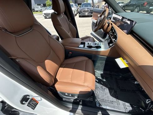 New 2026 Genesis GV70 2.5T Advanced AWD/4WD image 26
