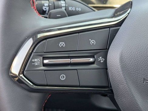 New 2026 Chevrolet Equinox RS w/ Convenience Package III FWD image 24